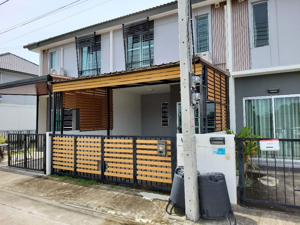 Townhouse Samut Prakan Bang Phli Nong Prue 1880000
