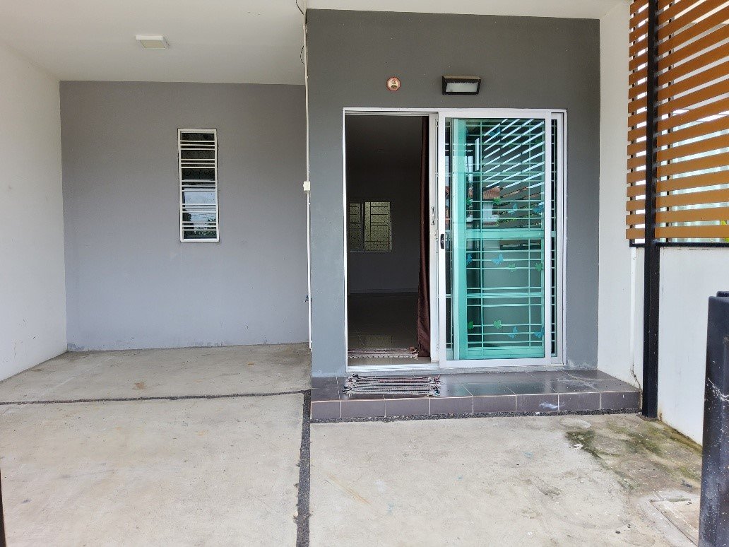 Townhouse Samut Prakan Bang Phli Nong Prue 1880000