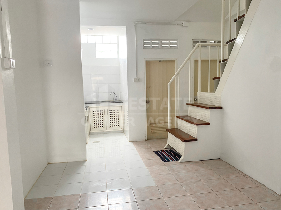 Townhouse Bangkok Lat Krabang Khlong Song Ton Nun 1600000