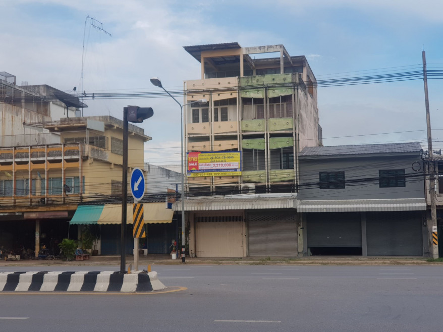 Commercial building Prachuap Khiri Khan Pran Buri Khao Noi 4400000