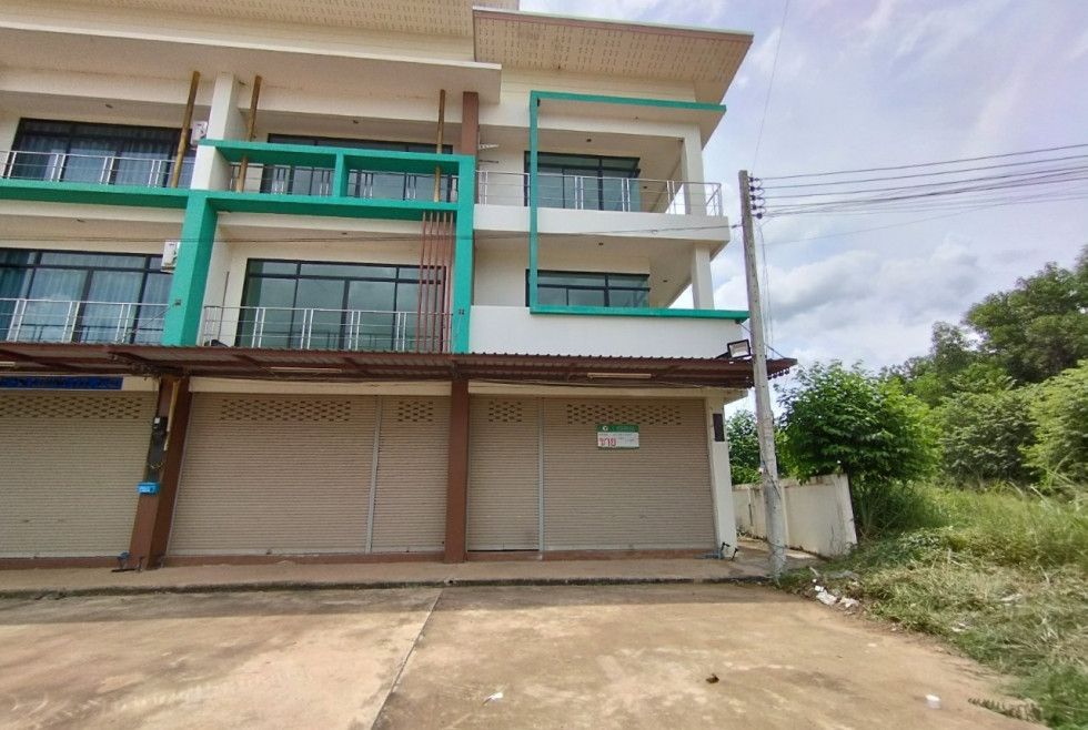 Commercial building Prachin Buri Si Maha Phot Tha Tum 8600000