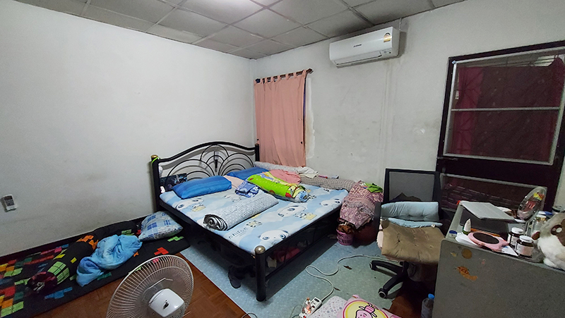 ทาวน์เฮ้าส์ ศิริวรรณ 1 นนทบุรี เมืองนนทบุรี บางกร่าง 1300000