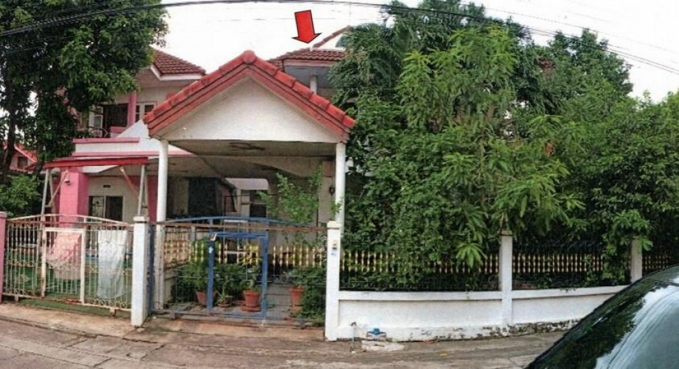 Twin house Bangkok Lat Krabang Khlong Song Ton Nun 3300000