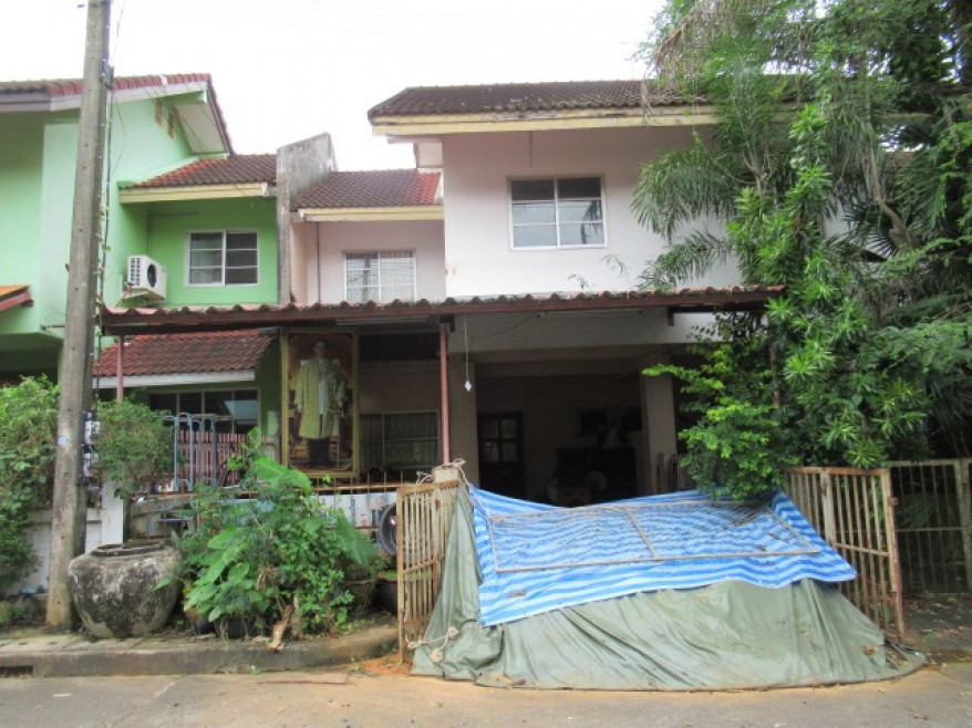 Townhouse Trang Kantang Khuan Thani 1260000