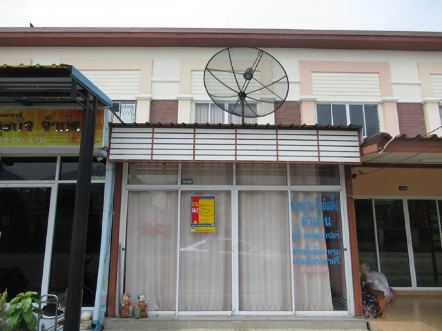 Commercial building Nonthaburi Bang Bua Thong Lahan 1680000