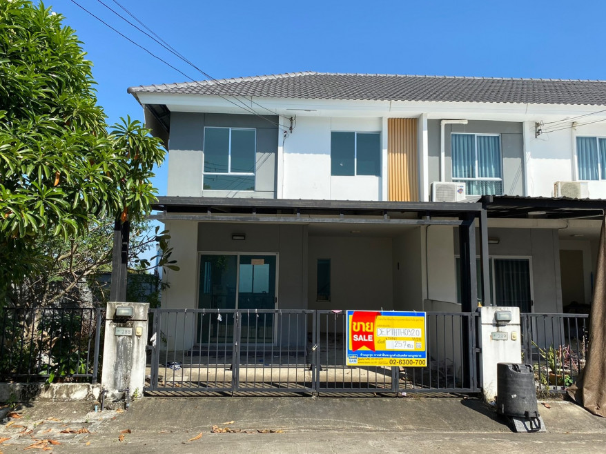 Townhouse Pathum Thani Khlong Luang Khlong Hok 2310000