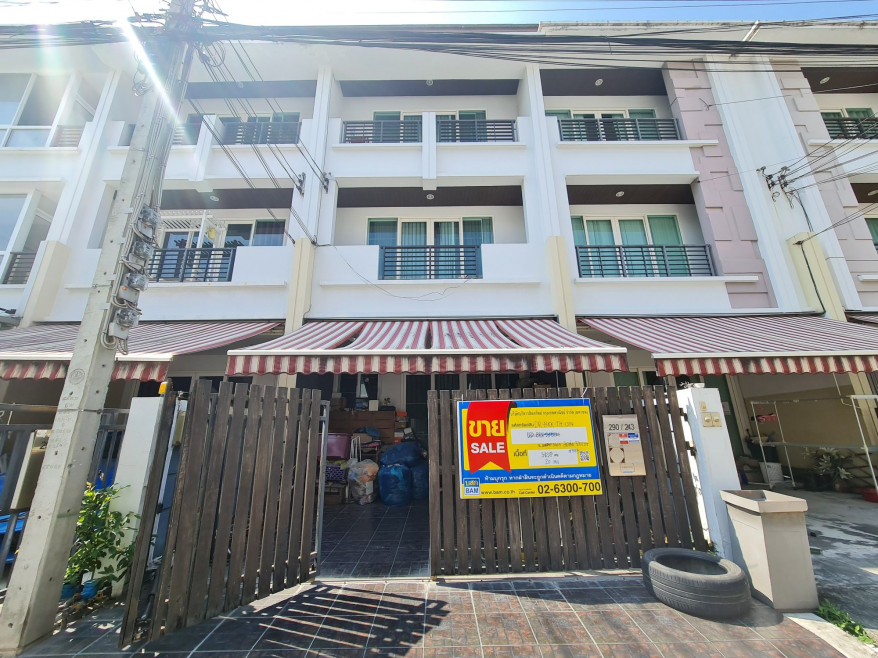 Townhouse Bangkok Wang Thonglang Wang Thonglang 6195000