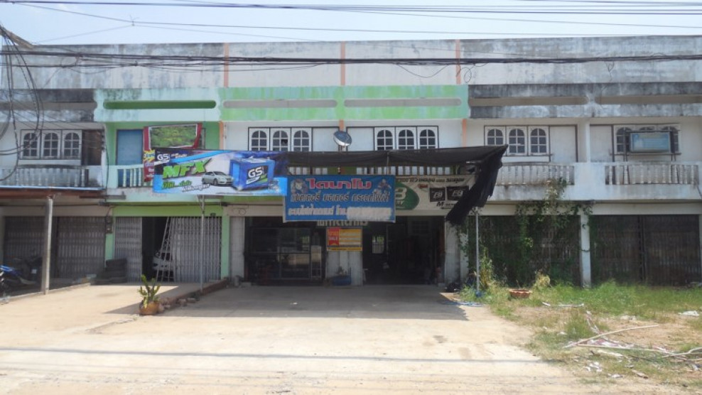 Commercial building Chaiyaphum Mueang Chaiyaphum Ban Lao 2730000