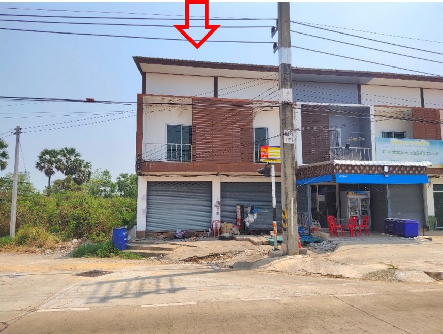 Commercial building Amnat Charoen Mueang Amnat Charoen Bung 4725000