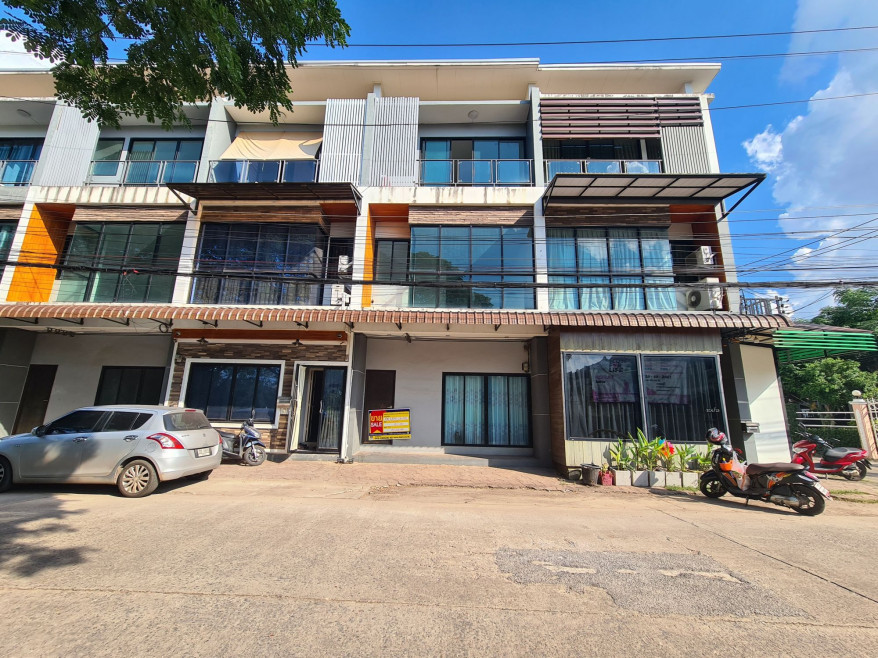 Commercial building Udon Thani Mueang Udon Thani Mak Khaeng 3465000