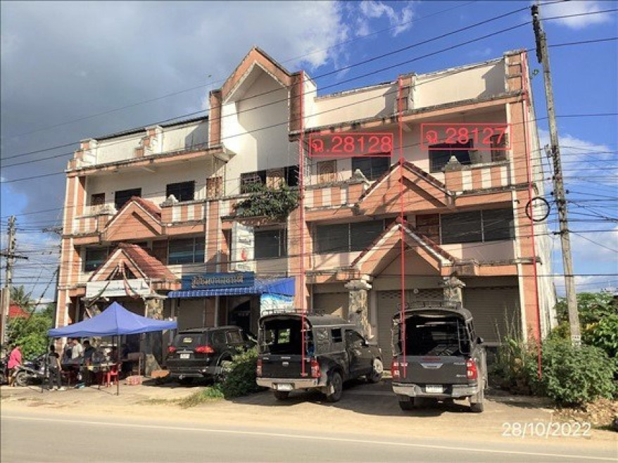 Commercial building Chiang Mai Fang Wiang 4400000
