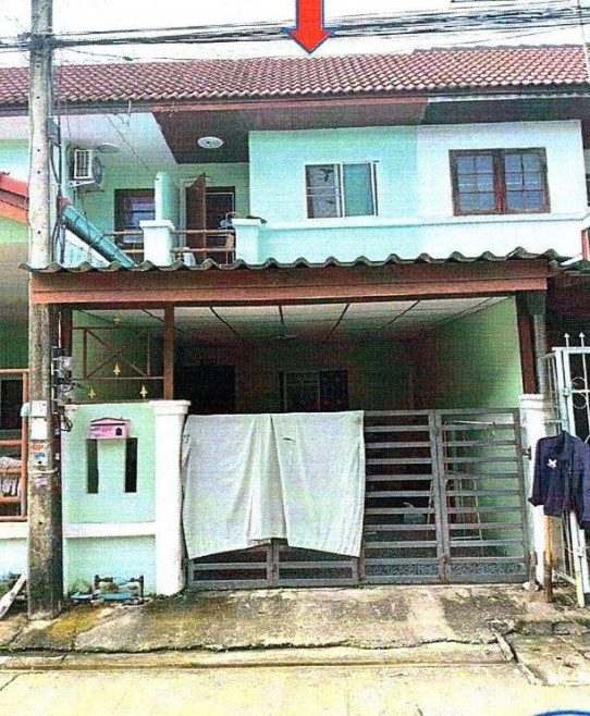 ทาวน์เฮ้าส์ ฉัตรไพลิน ปทุมธานี ลาดหลุมแก้ว ระแหง 670000