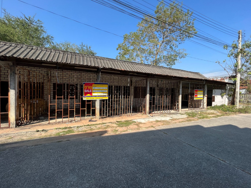 Commercial building Nakhon Ratchasima Mueang Nakhon Ratchasima Hua Thale 2415000