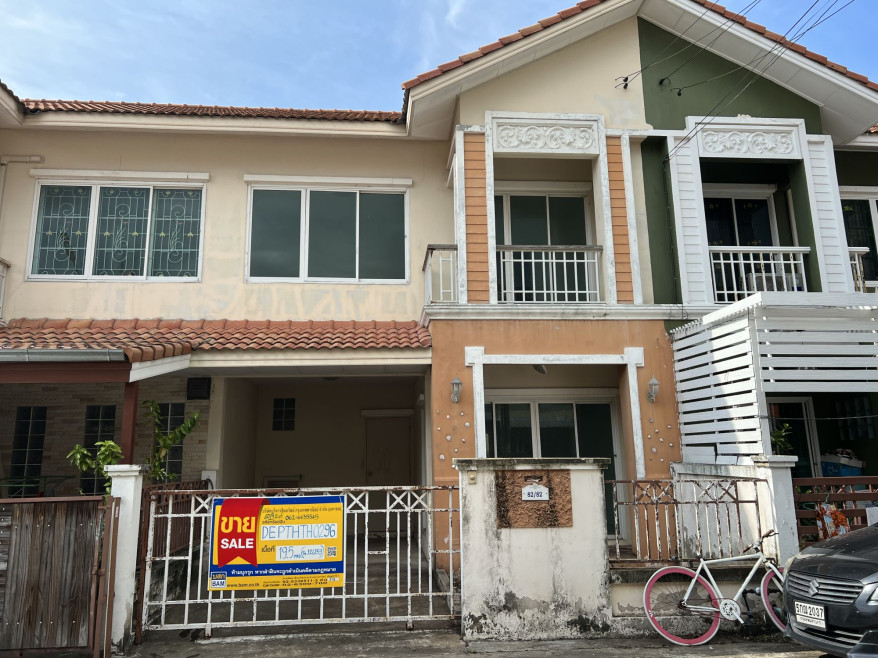 Townhouse Pathum Thani Lam Luk Ka Bueng Kham Phoi 1650000