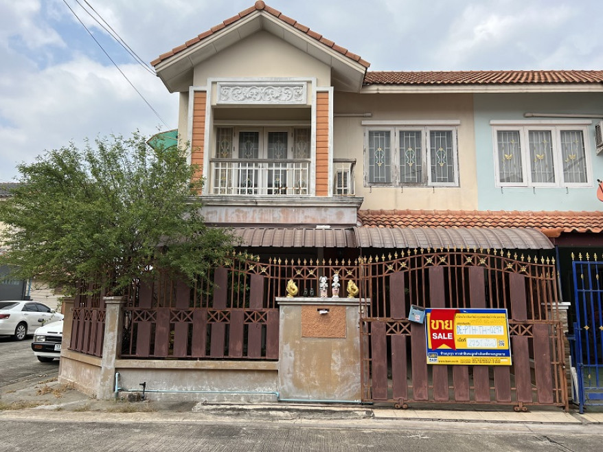 Townhouse Pathum Thani Lam Luk Ka Bueng Kham Phoi 2090000