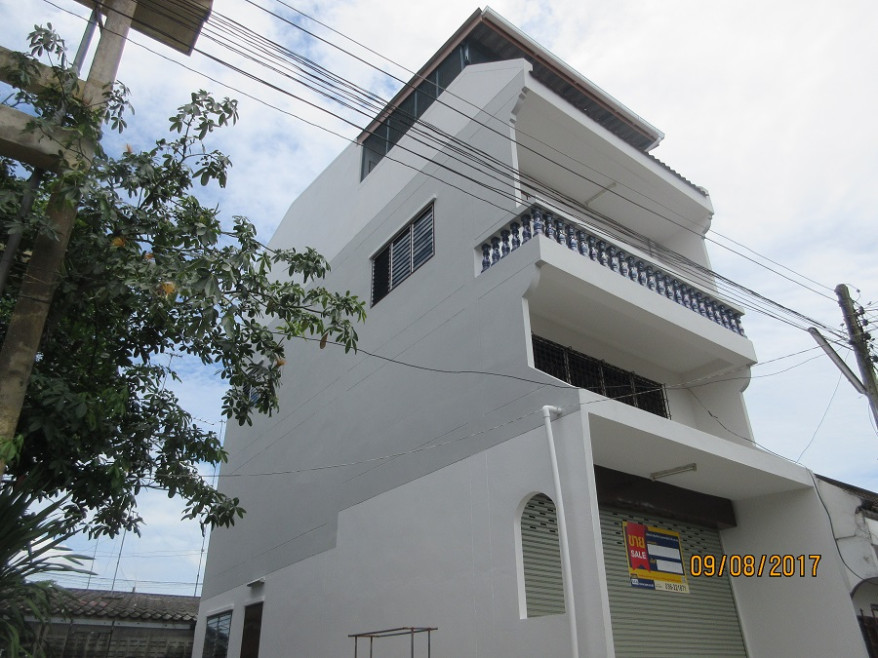 Commercial building Saraburi Wihan Daeng Wihan Daeng 1575000