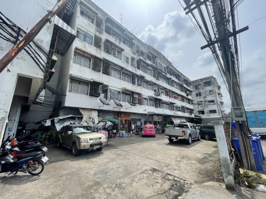 Condominium Samut Prakan Mueang Samut Prakan Samrong Nuea 166000