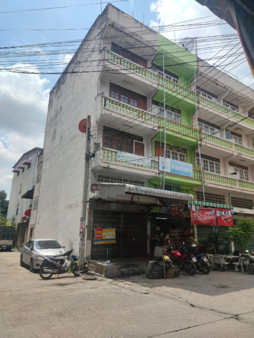 Commercial building Bangkok Rat Burana Bang Pakok 3780000