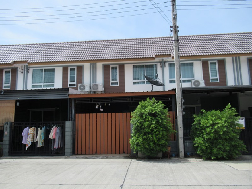 Townhouse Nakhon Pathom Sam Phran Yai Cha 1890000