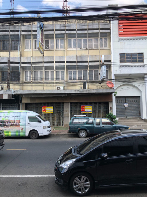 Commercial building Buri Ram Mueang Buri Ram Nai Mueang 11760000