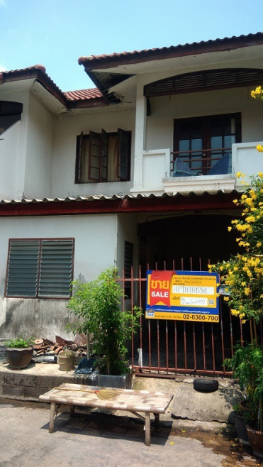 Townhouse Pathum Thani Thanyaburi Lam Phak Kut 990000