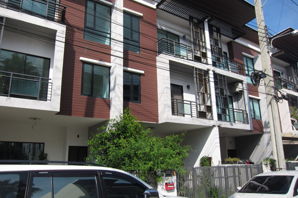 ทาวน์เฮ้าส์ ไอฟิลด์ บางนา กรุงเทพมหานคร ประเวศ ดอกไม้ 3550000