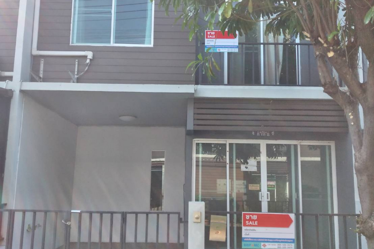 Townhouse Pathum Thani Lam Luk Ka Lat Sawai 1600000