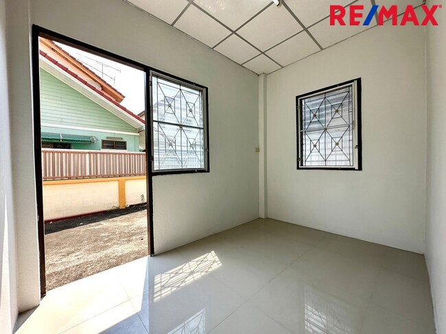บ้านเดี่ยว เพชรมณฑลกรีน บางบอน 5 กรุงเทพมหานคร หนองแขม หนองแขม 2990000