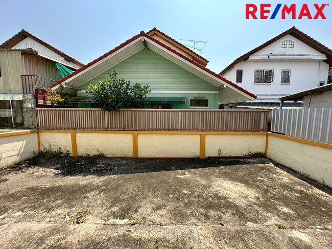 บ้านเดี่ยว เพชรมณฑลกรีน บางบอน 5 กรุงเทพมหานคร หนองแขม หนองแขม 2990000
