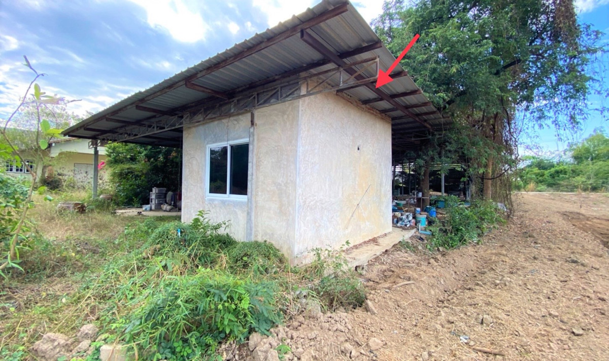 Misc. Nakhon Sawan Mueang Nakhon Sawan Wat Sai 1383000