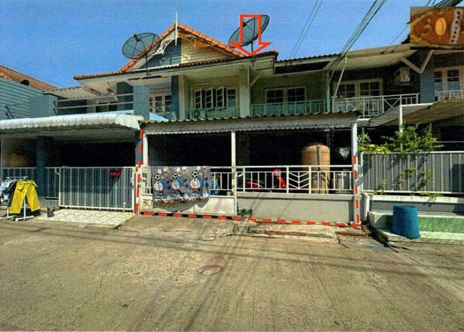 Townhouse Pathum Thani Khlong Luang Khlong Sam 1350000