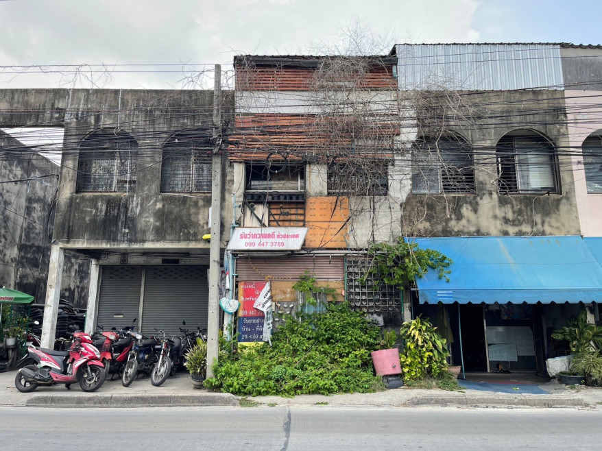 Commercial building Bangkok Bang Na Bang Na 1365000