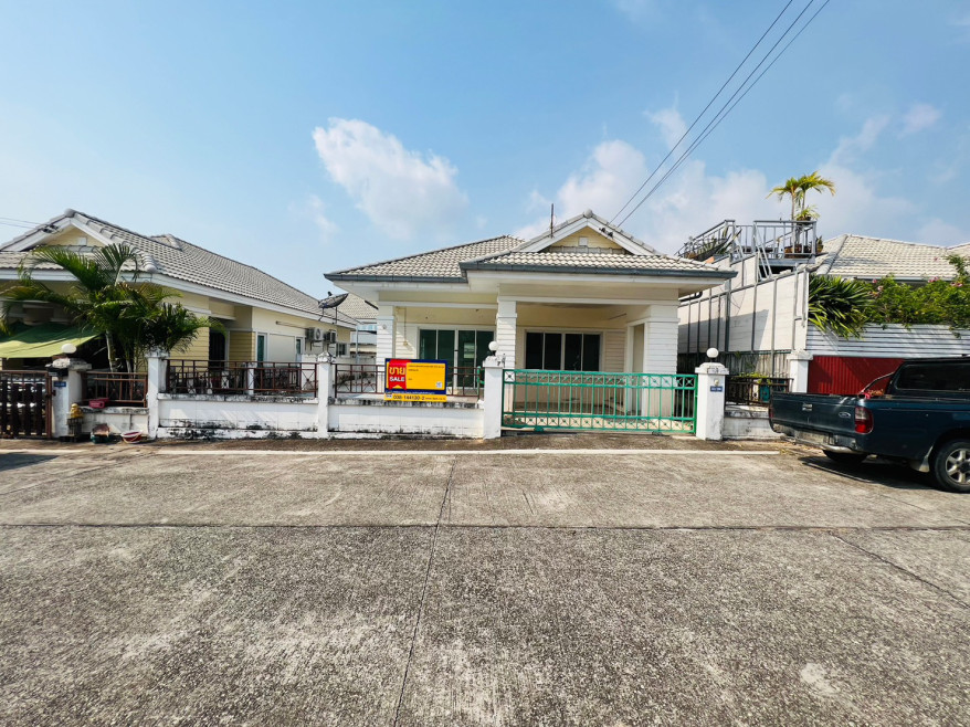 Single house Chon Buri Sattahip Bang Sare 2625000