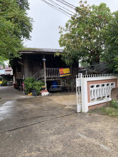 Single house Phetchaburi Mueang Phetchaburi Hat Chao Samran 1355000