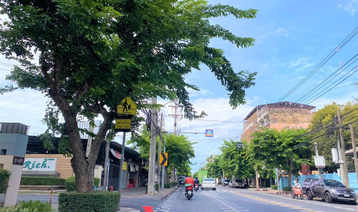 คอนโด เลอริช กรุงเทพมหานคร ยานนาวา ช่องนนทรี 5104000