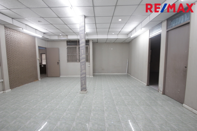 Residential land/lot Bangkok Phasi Charoen Bang Waek 8200000