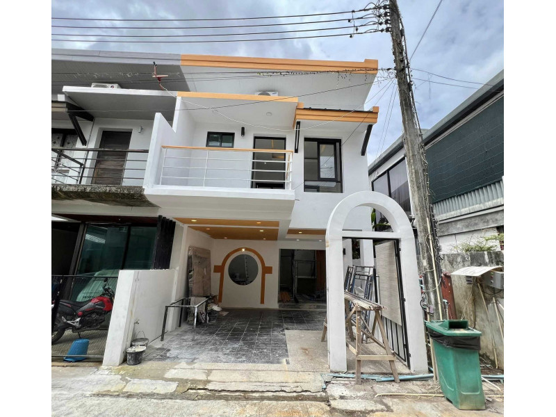 ทาวน์เฮ้าส์ ภูเก็ต ถลาง เทพกระษัตรี 2590000