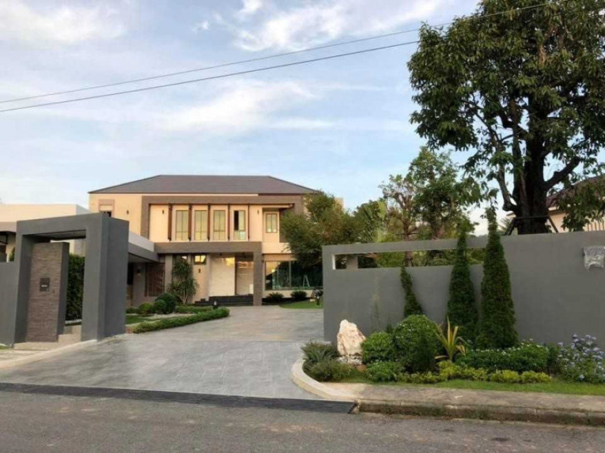 Single house Chon Buri Mueang Chon Buri Mueang 42000000