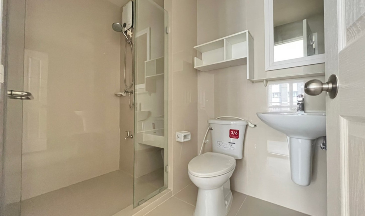 Condominium Nonthaburi Mueang Nonthaburi Bang Kraso 2370000
