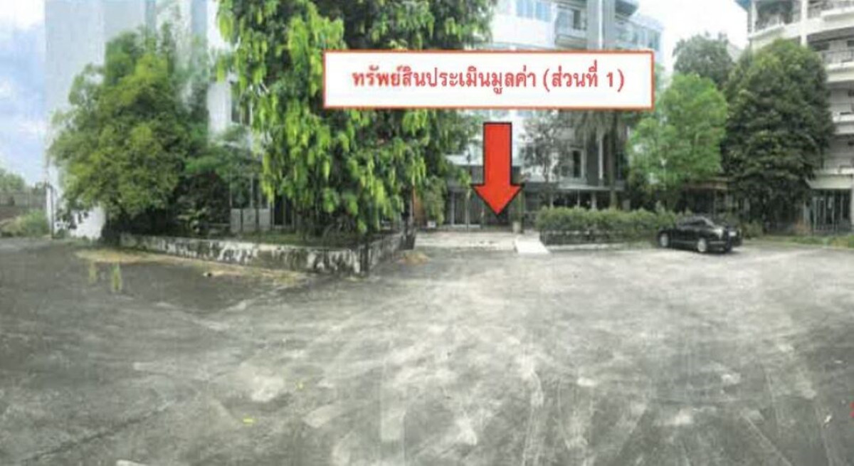 Misc. Chon Buri Si Racha Surasak 500000000
