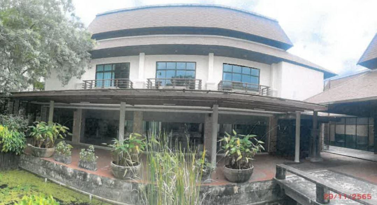 Misc. Chon Buri Si Racha Surasak 500000000