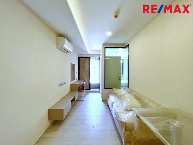 คอนโด ขาย.. VTara Sukhumvit 36 ห้องใหม่ ไม่เคยเข้าอยู่!! 1 BEDROOM ห้องขนาดใหญ่ Fully Furnished พร้อมอ่างอาบน้ำ >> ใกล้ BTS ทองหล่อ กรุงเทพมหานคร คลองเตย พระโขนง 4950000