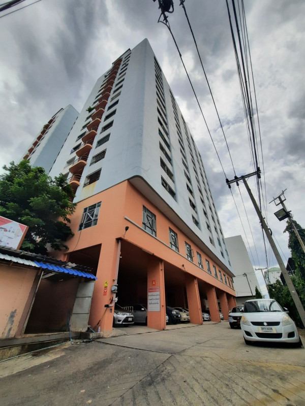 คอนโด ลาดพร้าวการ์เด้นท์ กรุงเทพมหานคร บางกะปิ คลองจั่น 631000