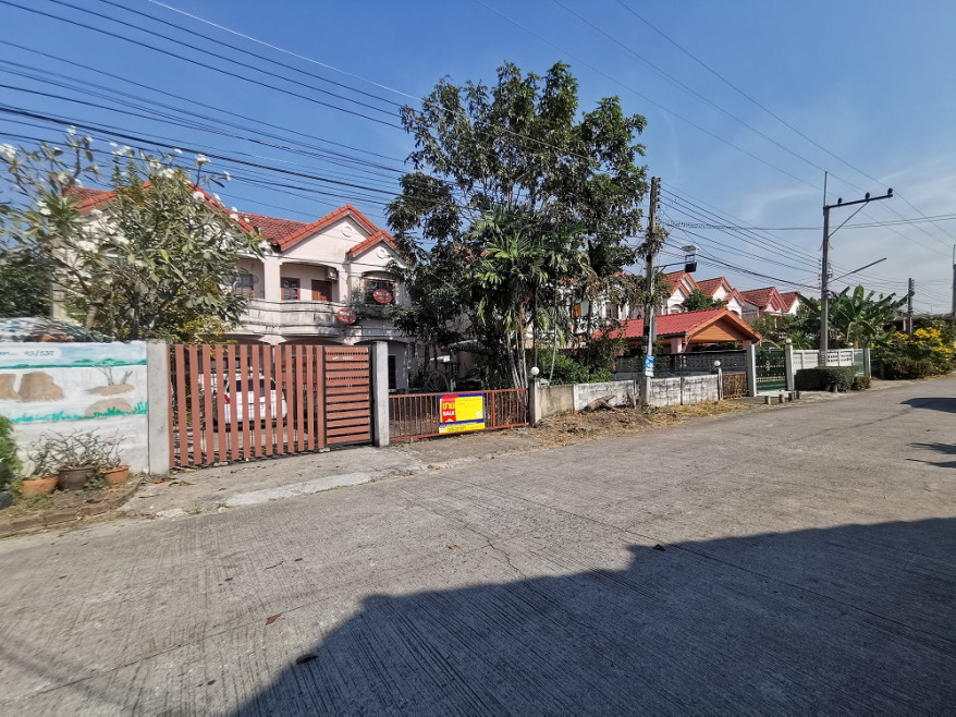 Single house Nakhon Nayok Ongkharak Bang Pla Kot 1050000