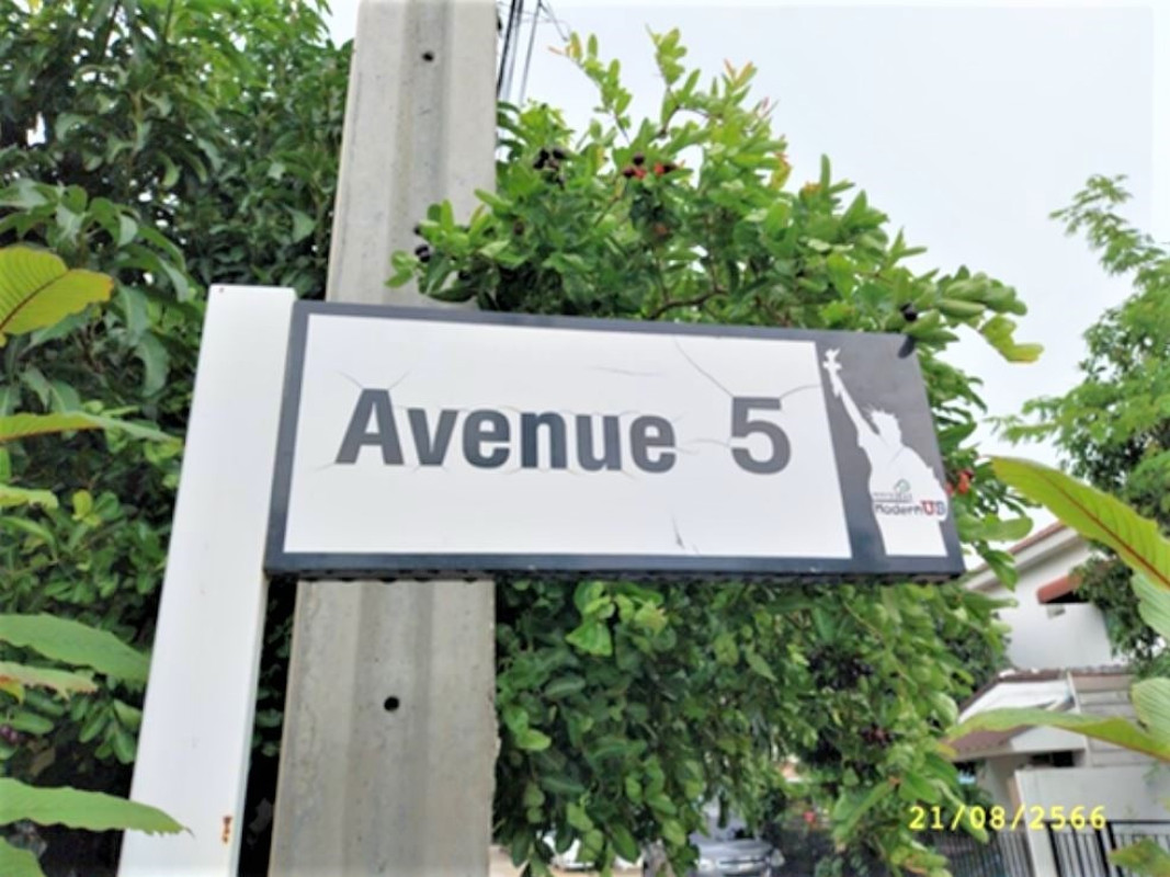 ทาวน์เฮ้าส์ พฤกษาวิลล์ 69 กาญจนาภิเษก-ลาดปลาดุก นนทบุรี บางบัวทอง บางรักพัฒนา 2200000