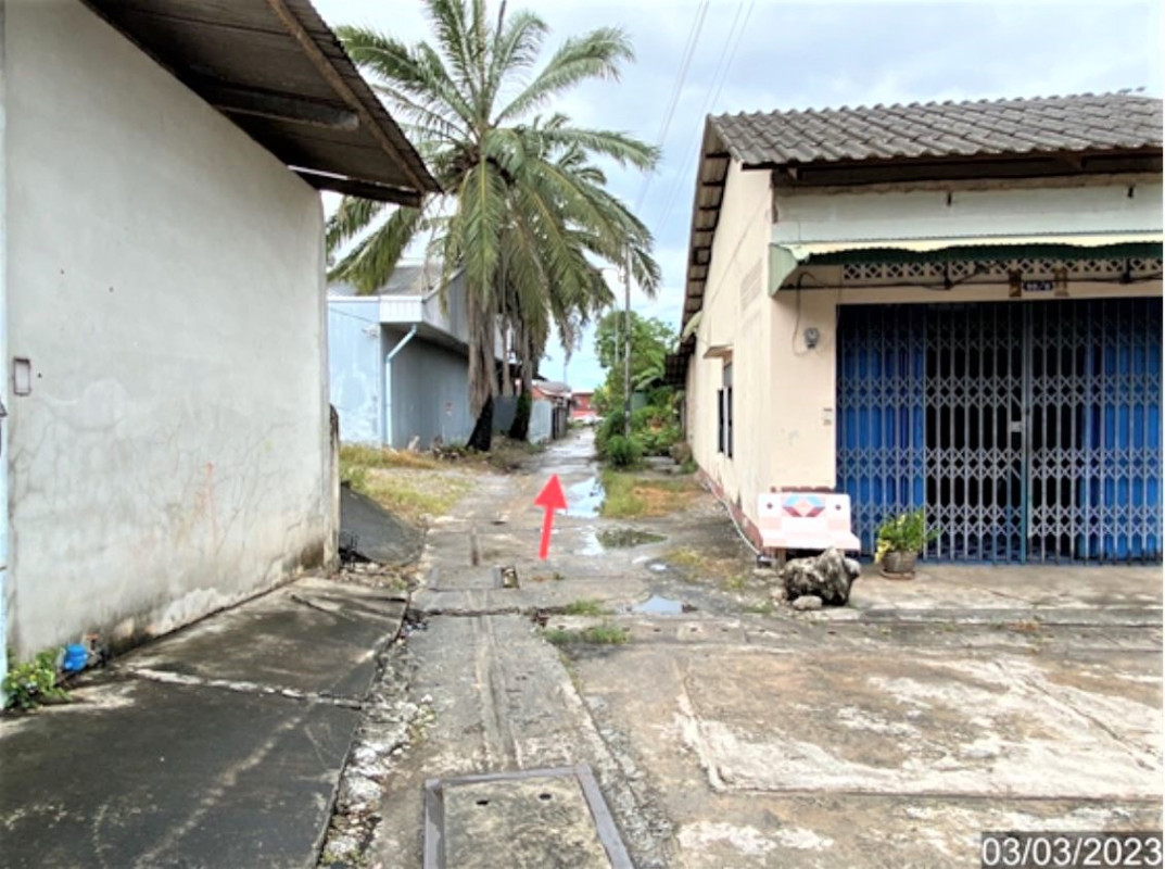 Commercial building Nakhon Si Thammarat Chawang Chan Di 9441000