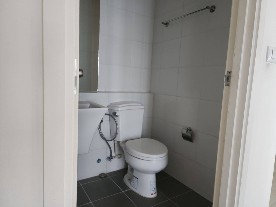 Condominium Nonthaburi Mueang Nonthaburi Bang Kraso 1650000