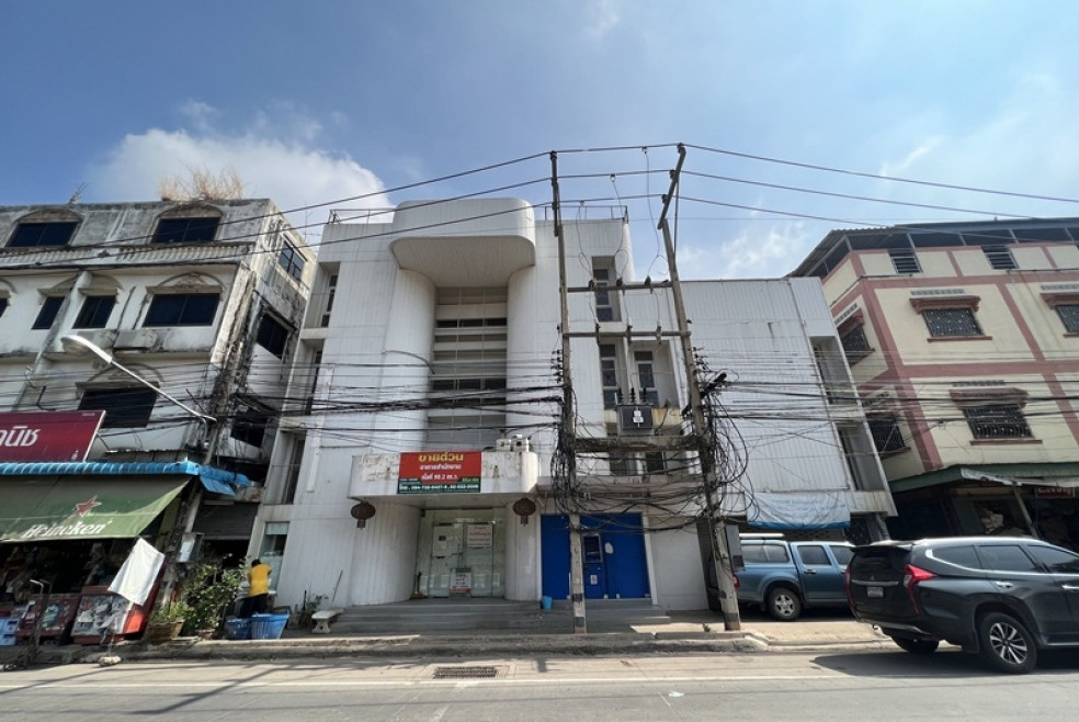 Commercial building Nakhon Sawan Takhli Ta Khli 15040000