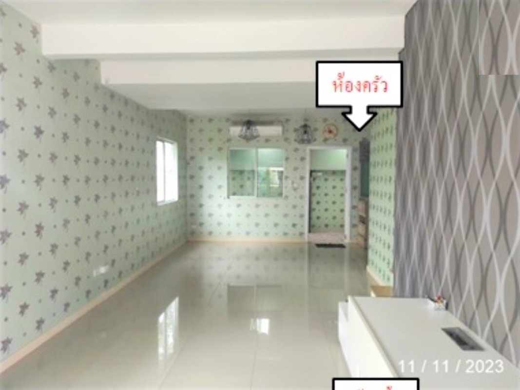 ทาวน์เฮ้าส์ พฤกษาวิลล์ 71/1 แหลมฉบัง-บางละมุง ชลบุรี บางละมุง บางละมุง 2500000