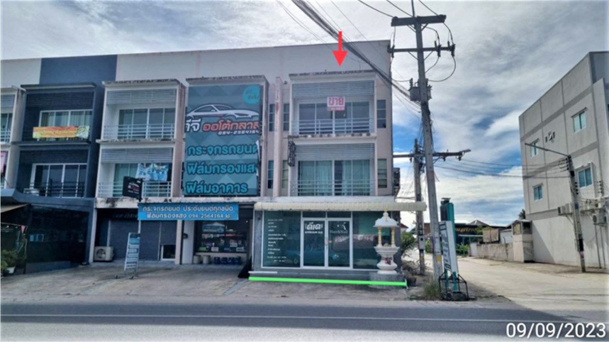 Commercial building Rayong Ban Chang Phla 8673000